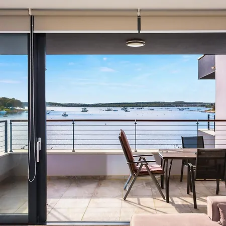 Vizula F - Aurelia Maris - Mpolo Apartment
